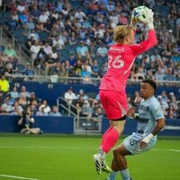 Sounders strike for three early goals, hold off Sporting KC