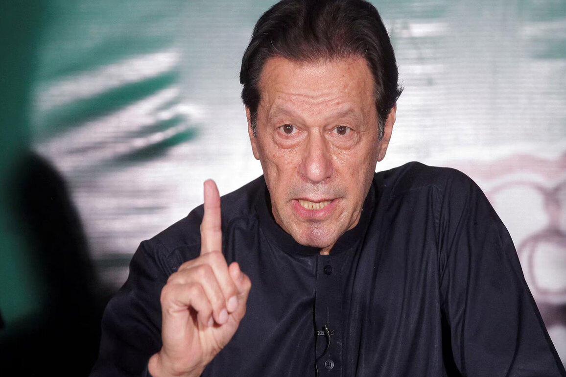 Pak: KP lawmakers slam Imran Khan's late-night hospital transfer, cite lack of family notice