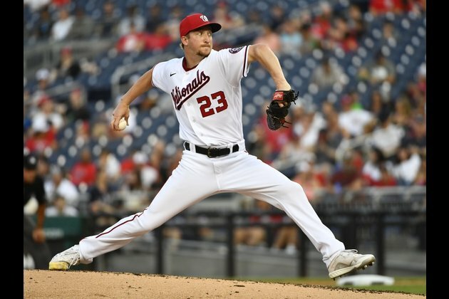 Marlins end skid with 10th-inning win at Nationals