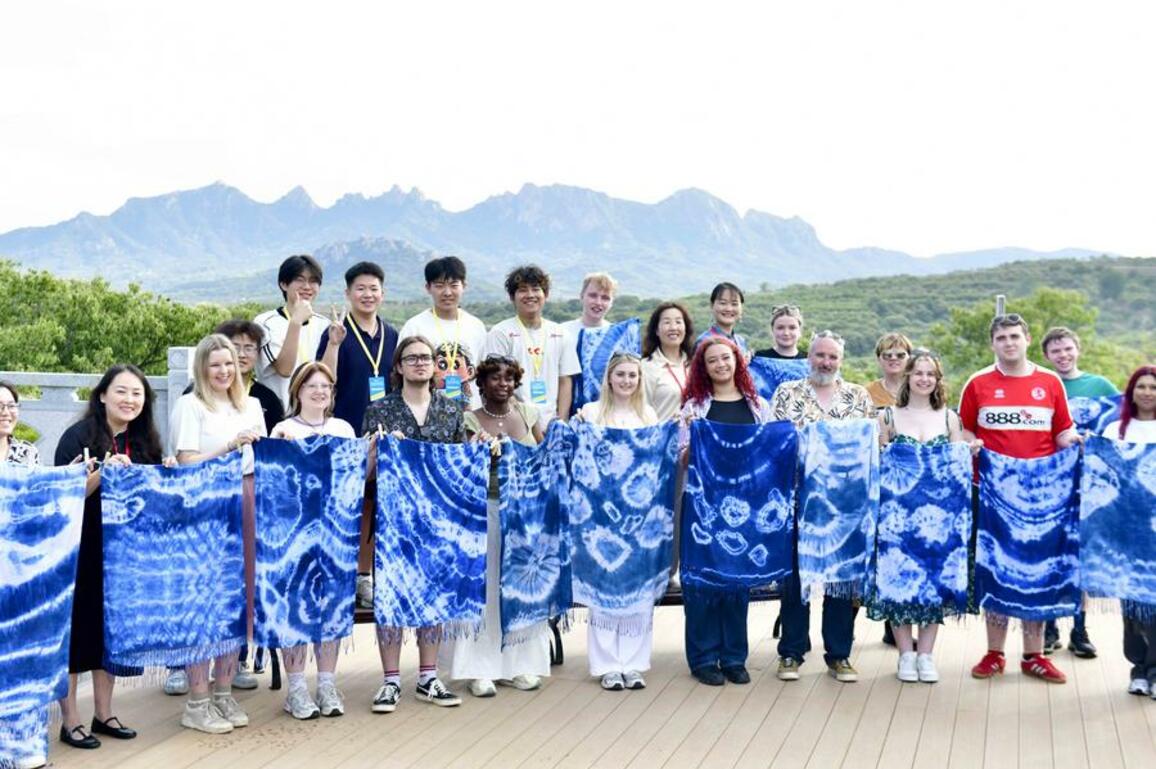 Int'l Exchange | Students from UK indulged with Chinese culture in Shandong