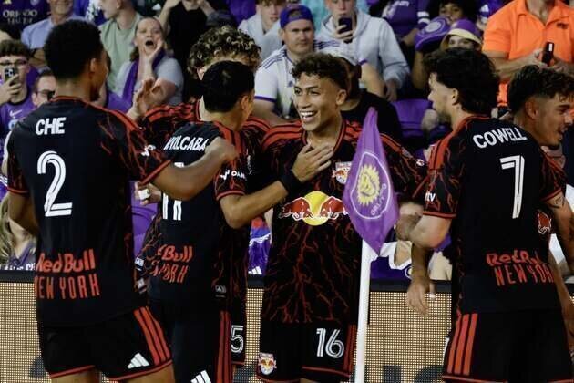 Teenager Julian Hall leads Red Bulls past Orlando City