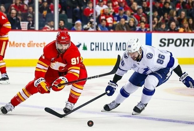 Flames continue tough road trek against Lightning