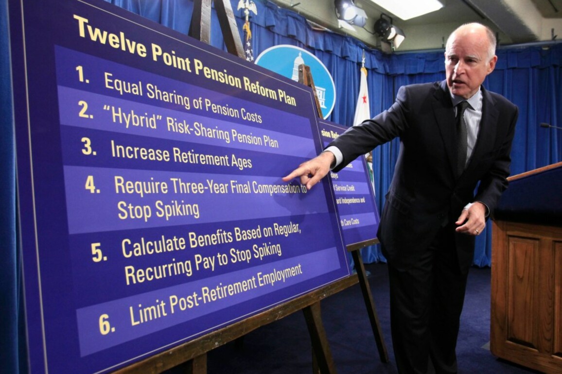 California lawmakers eye huge pension boosts despite market jitters