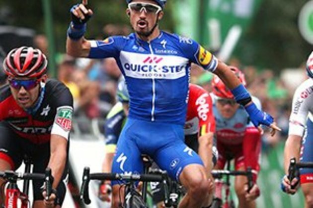 Alaphilippe defends Fleche Wallonne title