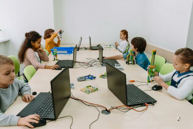 Three reasons to abandon 1-1 tech policies in elementary schools