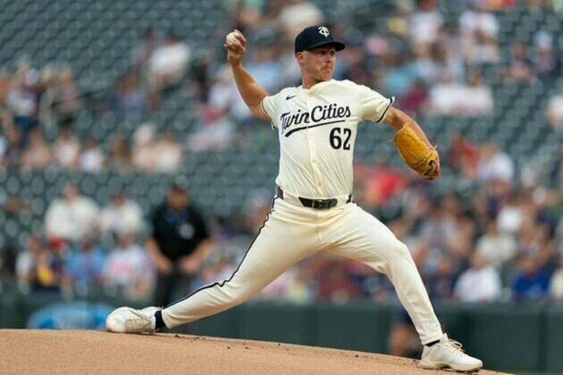 Twins make eight roster additions after busy deadline day
