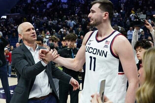 No. 4 UConn visits Marquette with share of Big East title in play