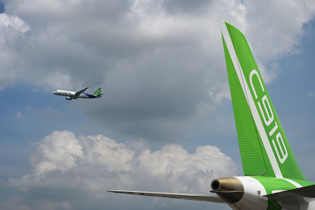 SINGAPORE-AIRSHOW-FIRST DAY