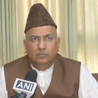 BJP MP Ghulam Ali Khatana says, "People of Bengal voted for 'double-engine government' to end corruption and lawlessness"