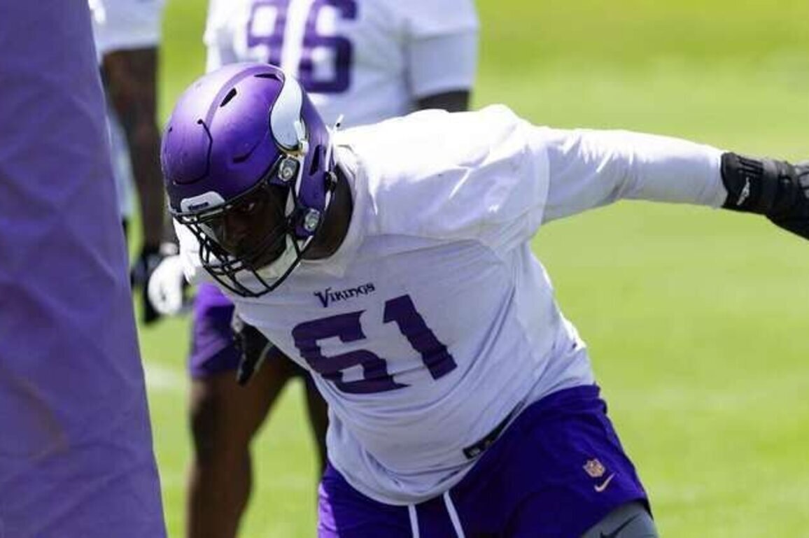 Vikings OTA Observations: Big Man Finesse; Offensive Rhythm & Timing
