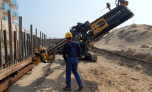  Rossano Gorza drilling at the beach with the Klemm KR 801-3GK rig