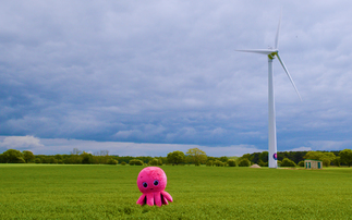 Smart Pension invests £330m into Octopus Energy renewables funds