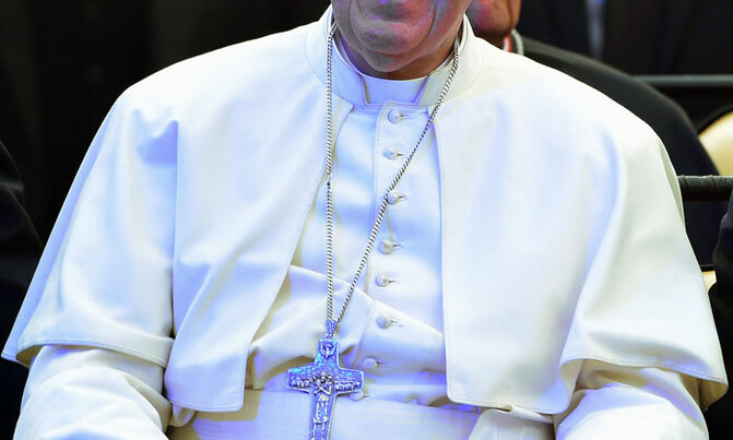Pope warns against hate-fomenting 'fake news' Pope warns against hate-fomenting 'fake news'
