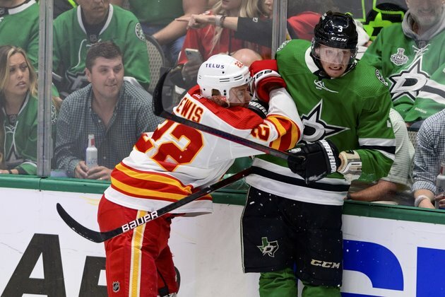 Stars stop Flames, send series to Game 7 in Calgary