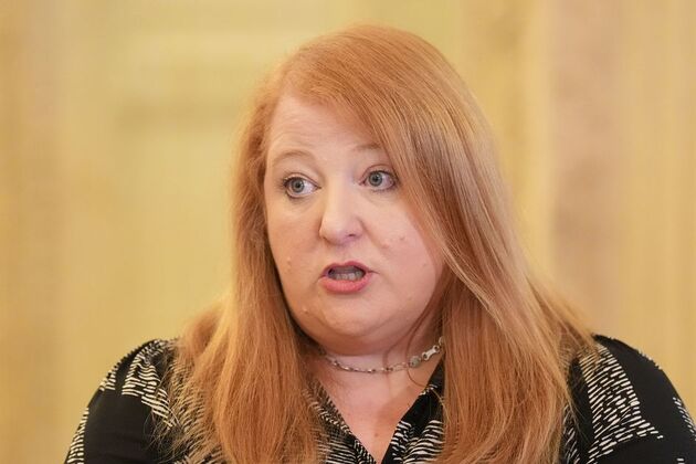 Minister planning tougher sentencing for attacks on emergency services