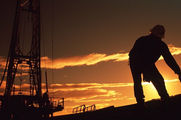 Russian oil output could plunge IEA