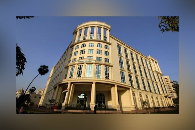 Banks may see bad loans fall to a decadal low of 4% by March 2024: Crisil report
