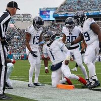 Titans rookie QB Cam Ward injures shoulder vs. Jaguars