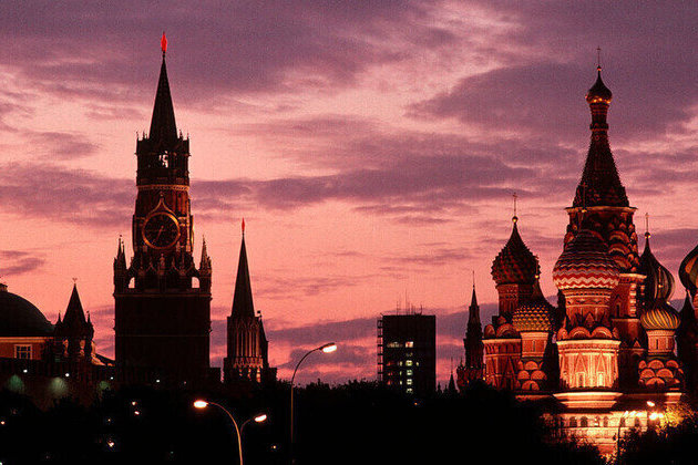 Putin aide weighs in on prospects for Ukraine peace