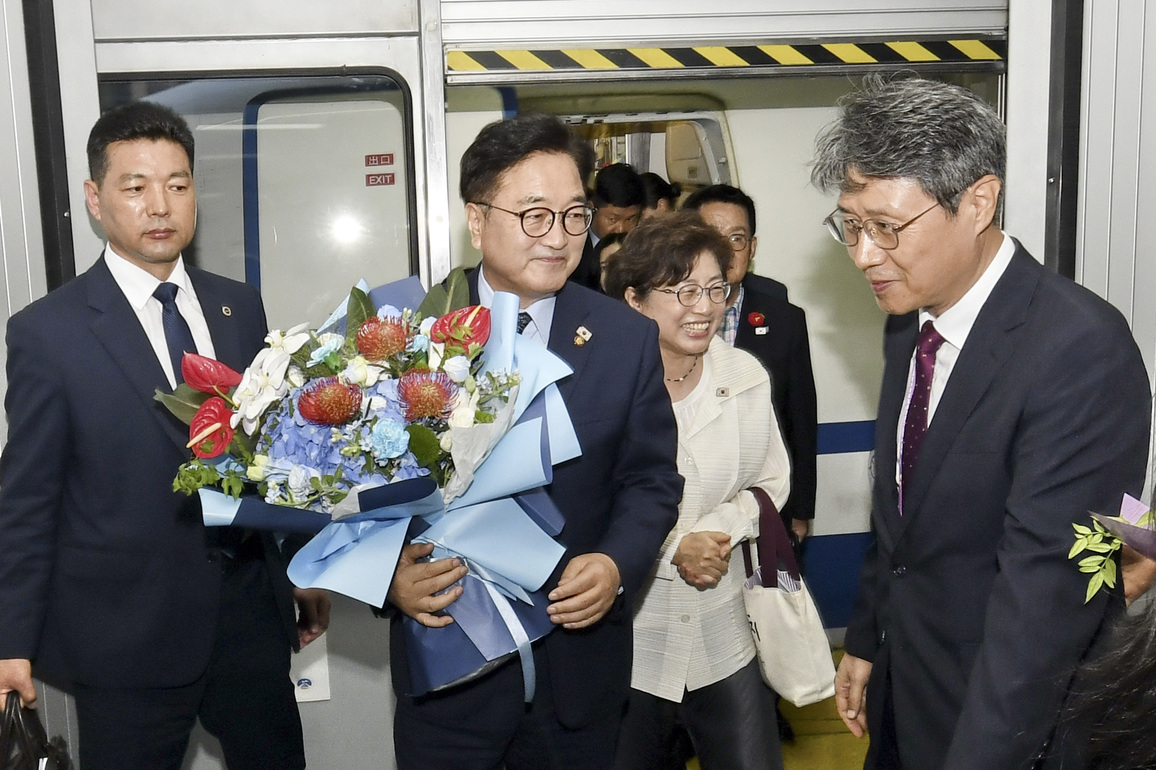 CHINA-BEIJING-ROK NATIONAL ASSEMBLY SPEAKER-ARRIVAL (CN)