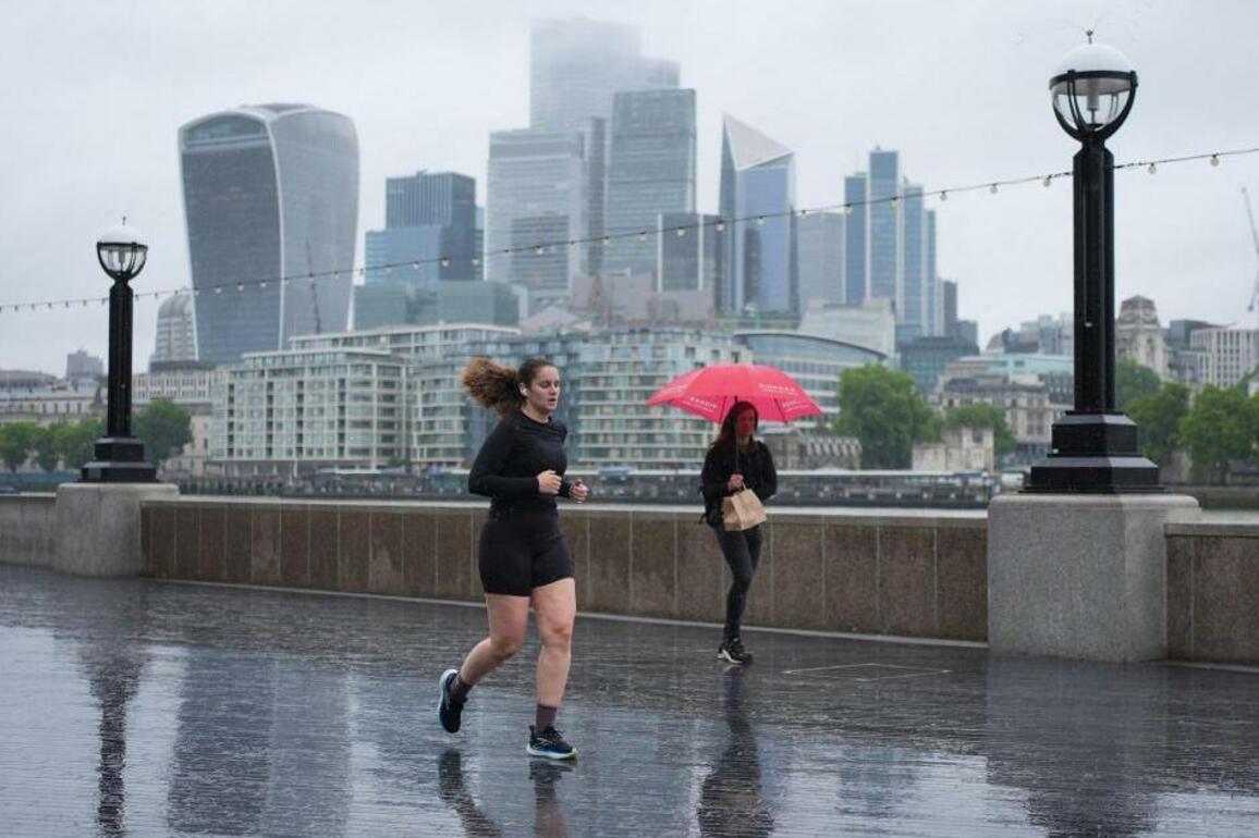 Met Office issues yellow weather warning for thunderstorms