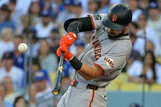 Giants, with faintest wild-card hopes, in must-win situation vs. Dodgers