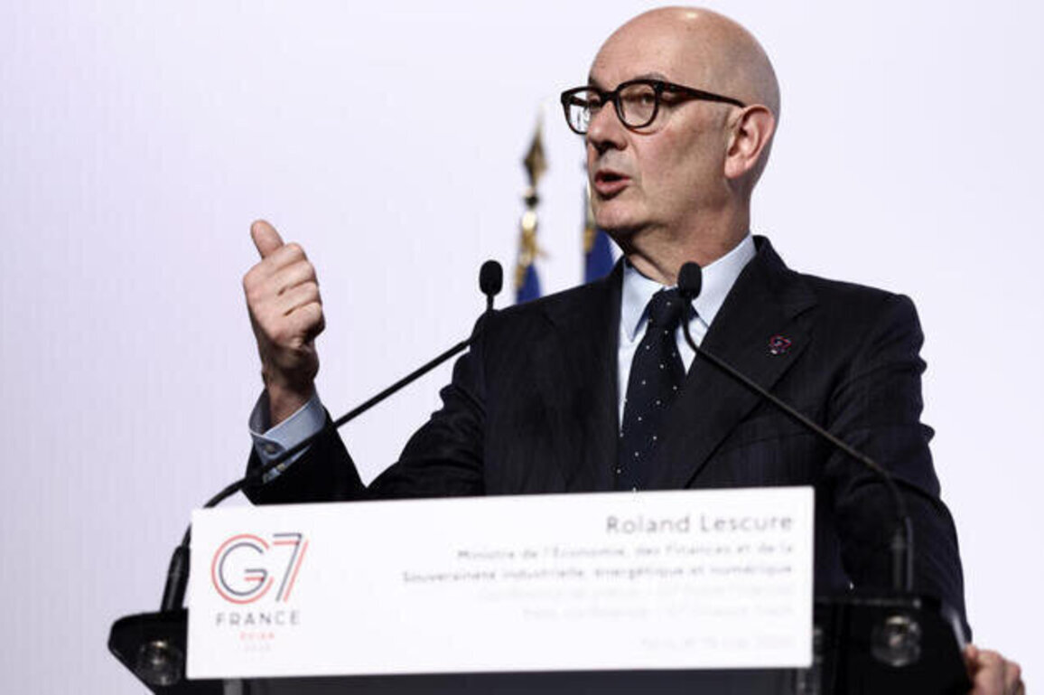 G7 finance ministers vow cooperation to face 'heightened risks'