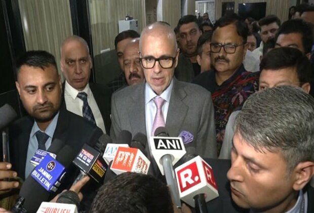 "Our compulsion to maintain good ties with neighbours": Omar Abdullah on concern over attacks on minorities in Bangladesh