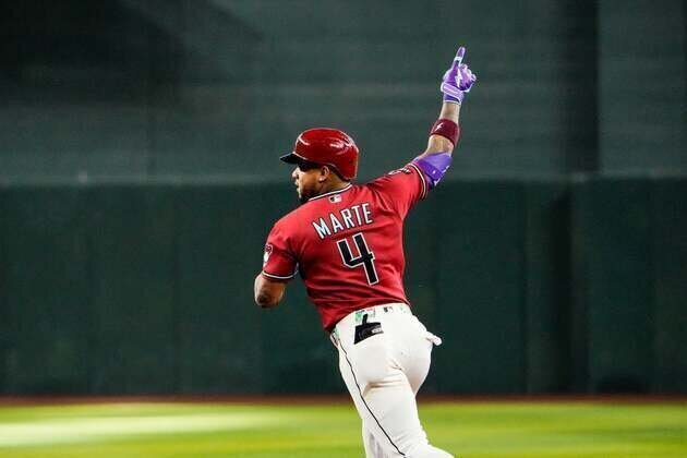 Ketel Marte, D-backs walk off Braves in 10th