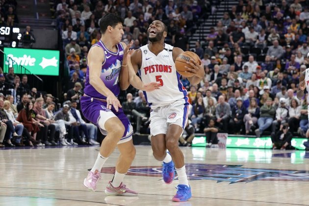 Bojan Bogdanovic, Alec Burks lead Pistons to win over Jazz