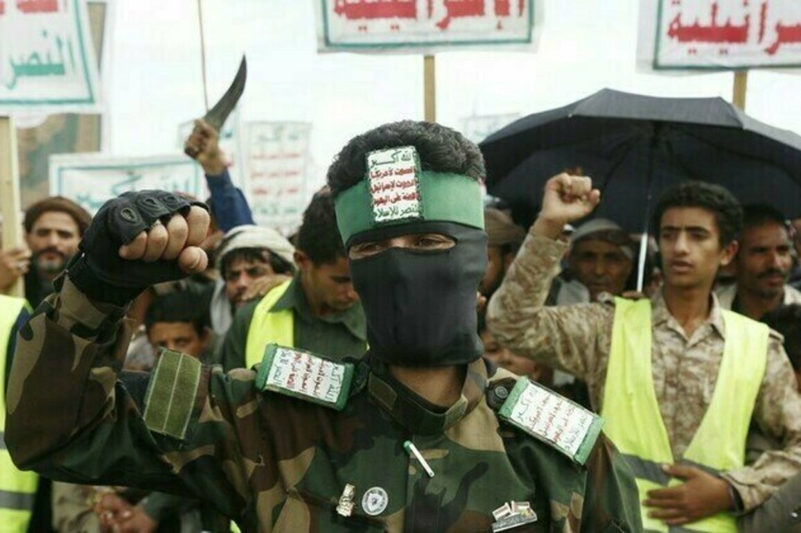 Houthi ballistic missile shot down by Israel