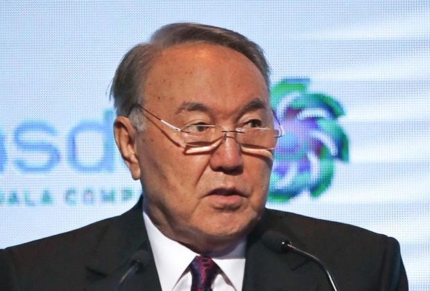 Nazarbaev Outlines New Program For Economic Development