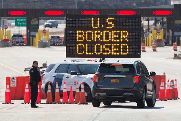 US Expats in Canada Worry About Family Back Home