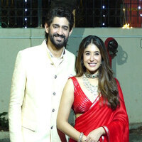 Gaurav Kapur, Kritika Kamra now married, pose as husband and wife in traditional ensembles