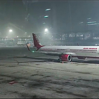 100 flights delayed at Delhi Airport due to a technical issue with ATC system