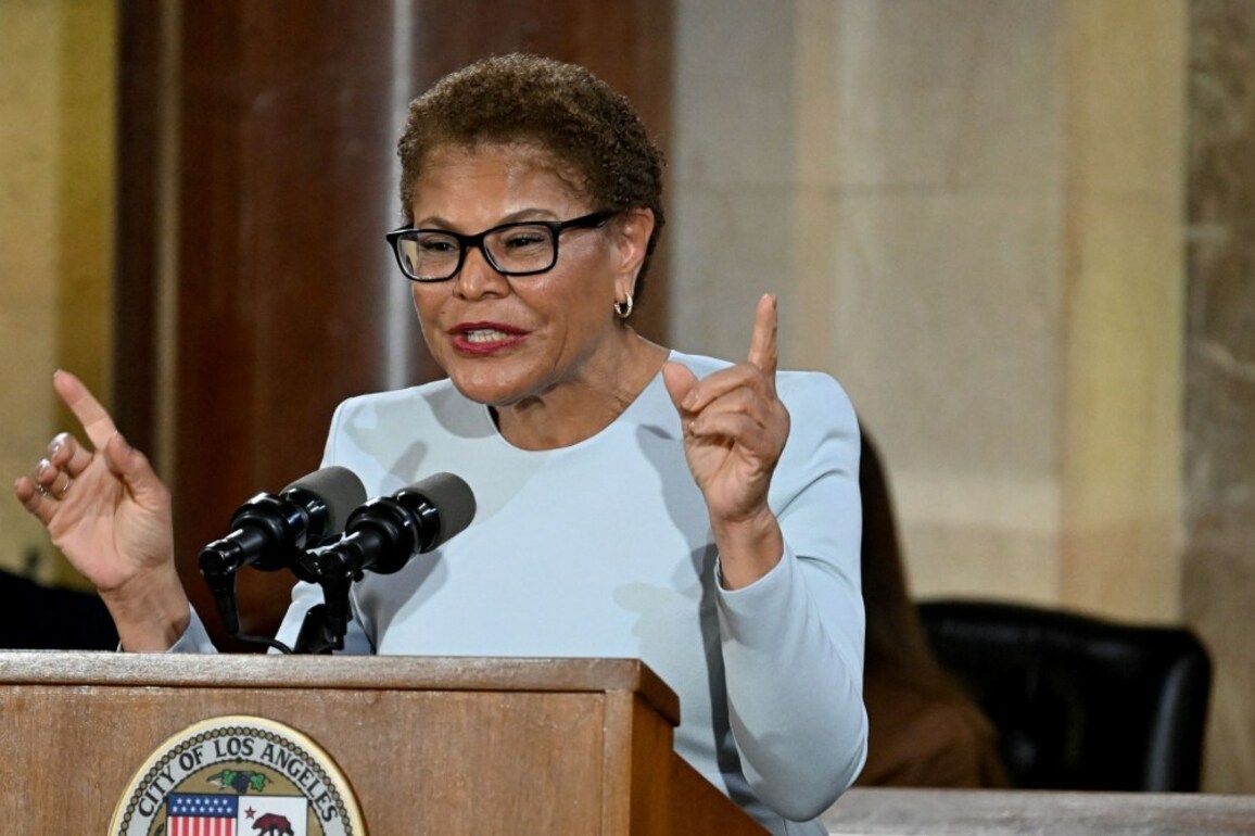 LAs $30 wage for hotel workers will backfire on those politicians think theyre helping