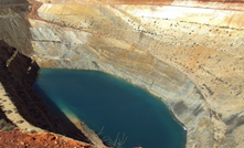 The flooded Yunndaga pit at Menzies