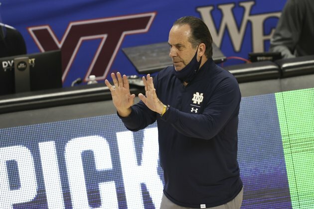 Notre Dame, balanced Saint Mary's meet in Maui Invitational
