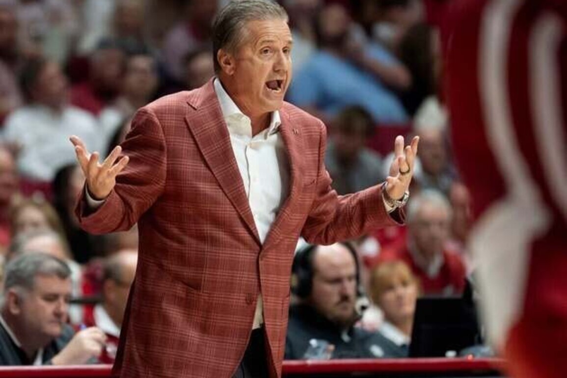 No. 20 Arkansas come from behind to take down Missouri