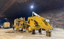 Equipamento era maior que acessos a mina de sal-gema no Reino Unido