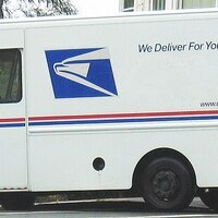 DHL, USPS strike $10 billion US delivery agreement
