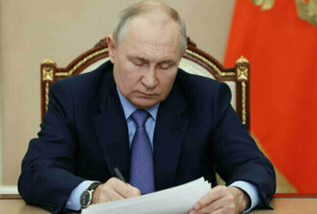 Putin sends letter to new Syrian leadership