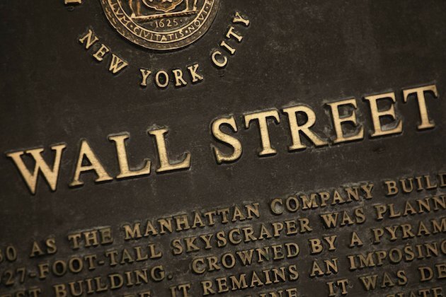 Wall Street rallies on first trading day of year