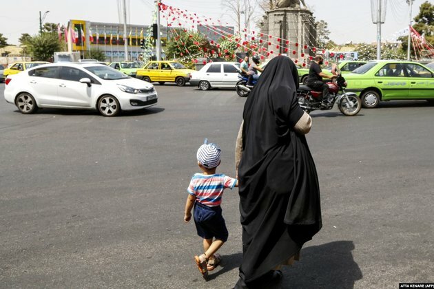 Iran Body Urged To OK Reform Of &#039;Discriminatory&#039; Nationality Law