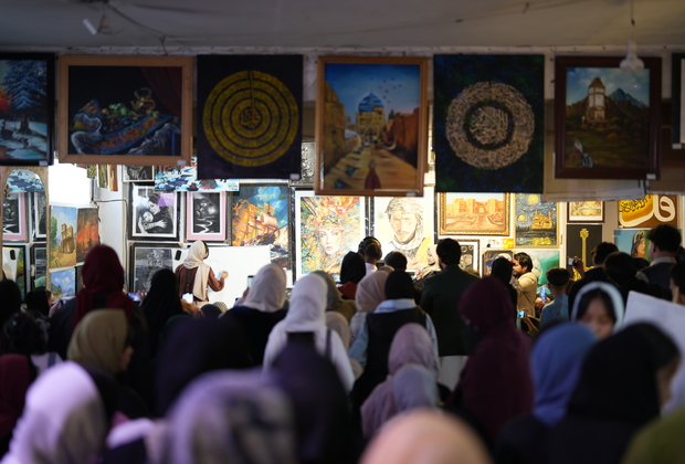 AFGHANISTAN-KABUL-FEMALE ARTISTS-PAINTING EXHIBITION