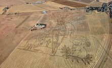 Hats off to the Schuster family in South Australia for this incredible piece of paddock art, produced to mark Australia Day. 