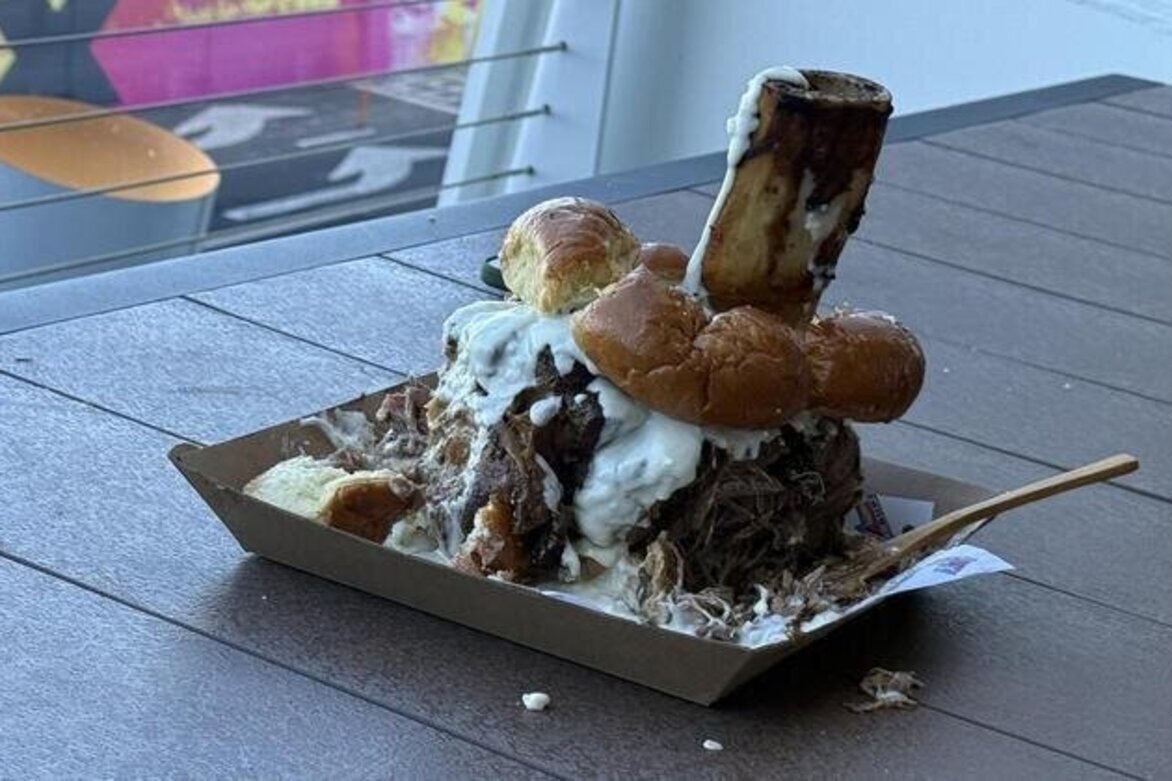 Super Bowl LX: Sunny skies and $180 'LX Burgers'