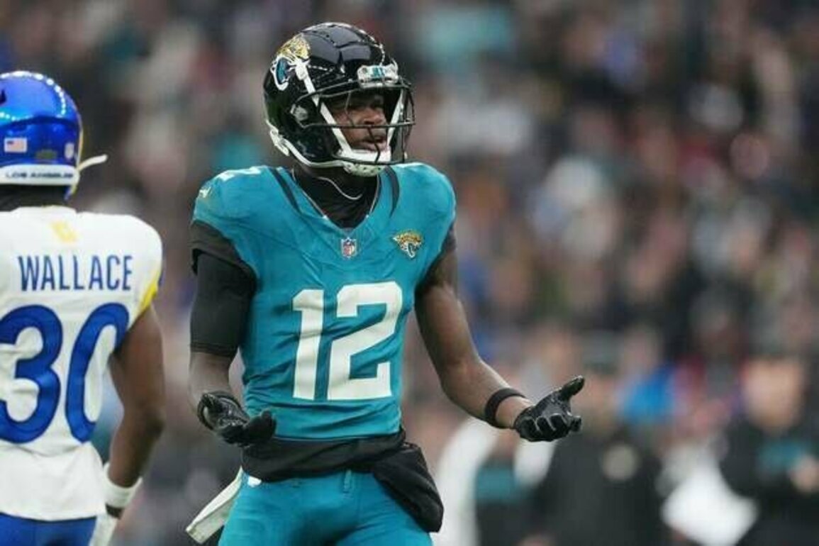 Knee surgery shelves Jaguars rookie WR Travis Hunter until 2026