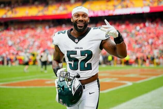Eagles pass-rusher Za'Darius Smith announces retirement