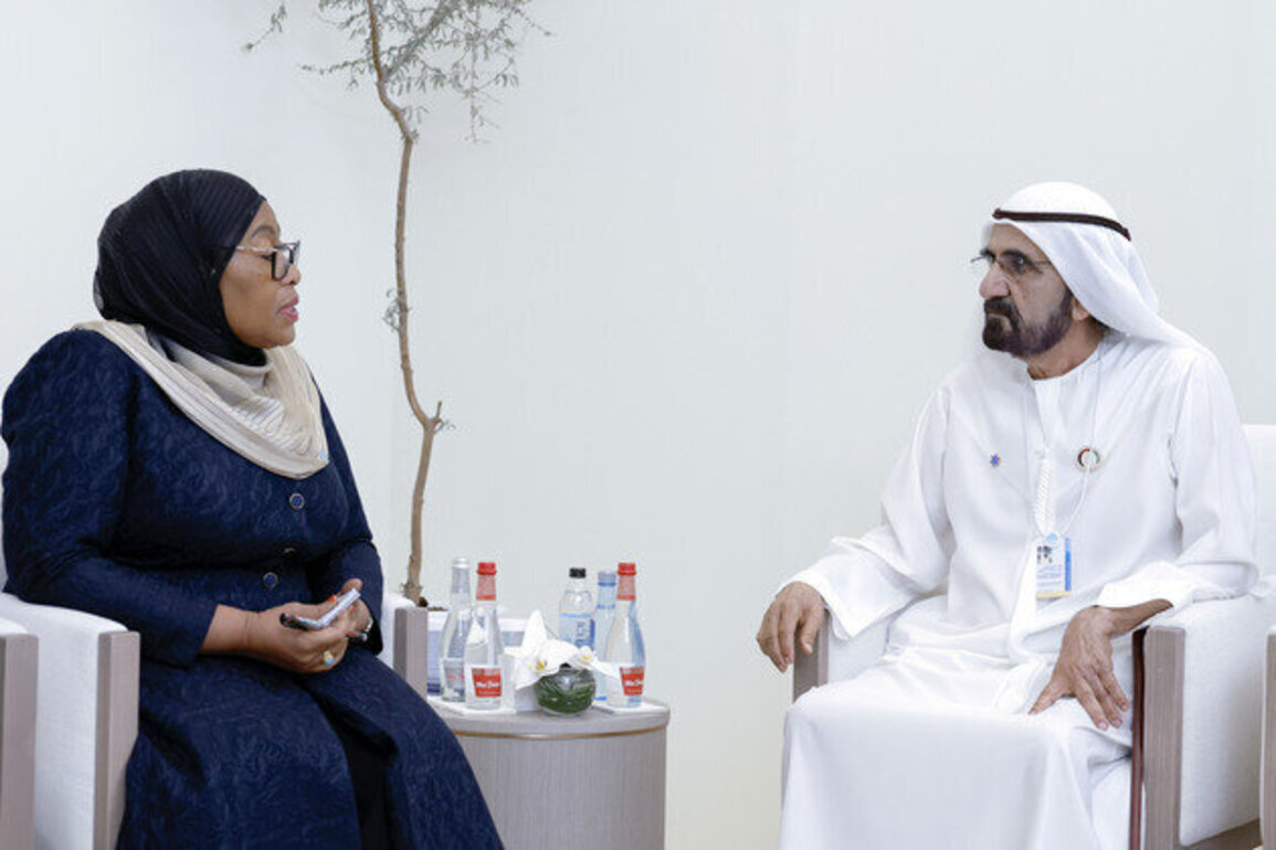 Mohammed bin Rashid meets with President of Tanzania on second day of World Governments Summit
